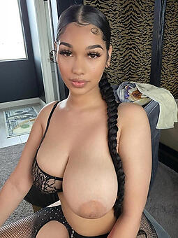 black big tits pics