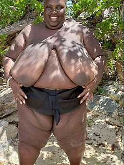 hotties ebony fat girl porn pics