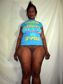 nice african woman first nude poses