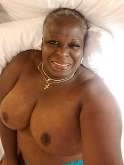 sexy black grannies free nude pics